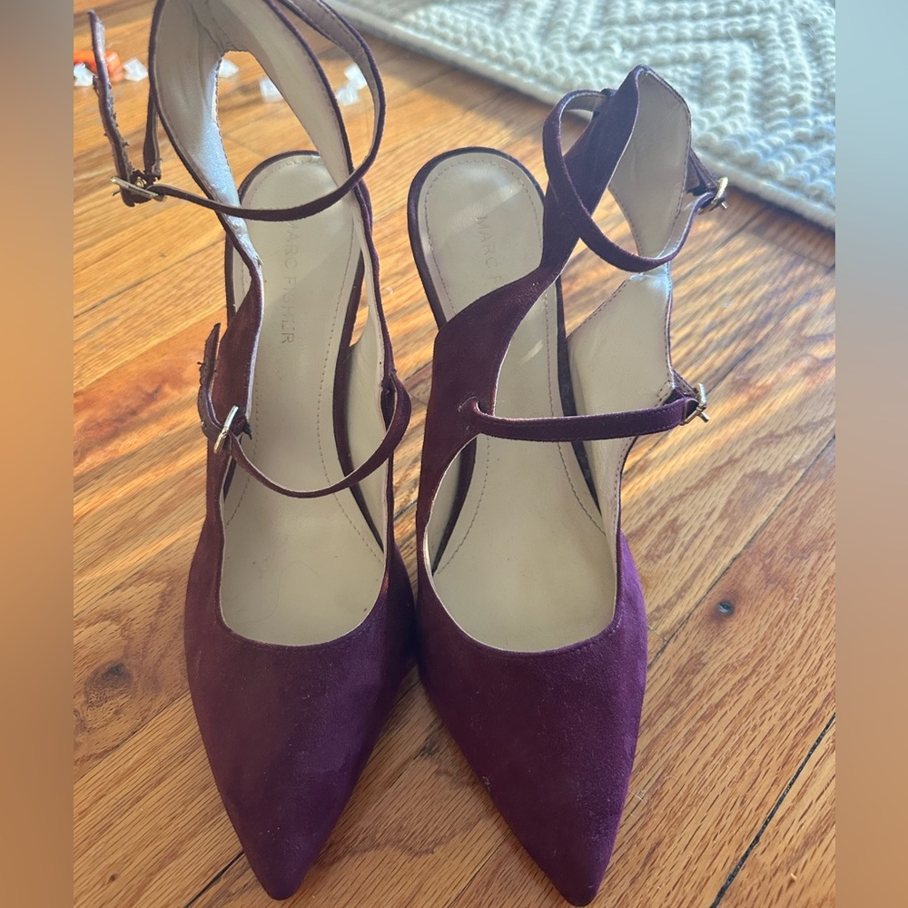 Mark Fisher heels - size 9 1/2 maroon suede